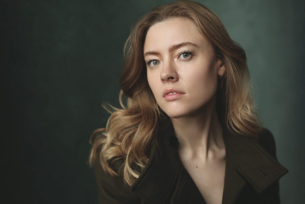 Illustration visuel de Jennyfer English dans le rôle de Maelle - Clair Obscur Expedition 33