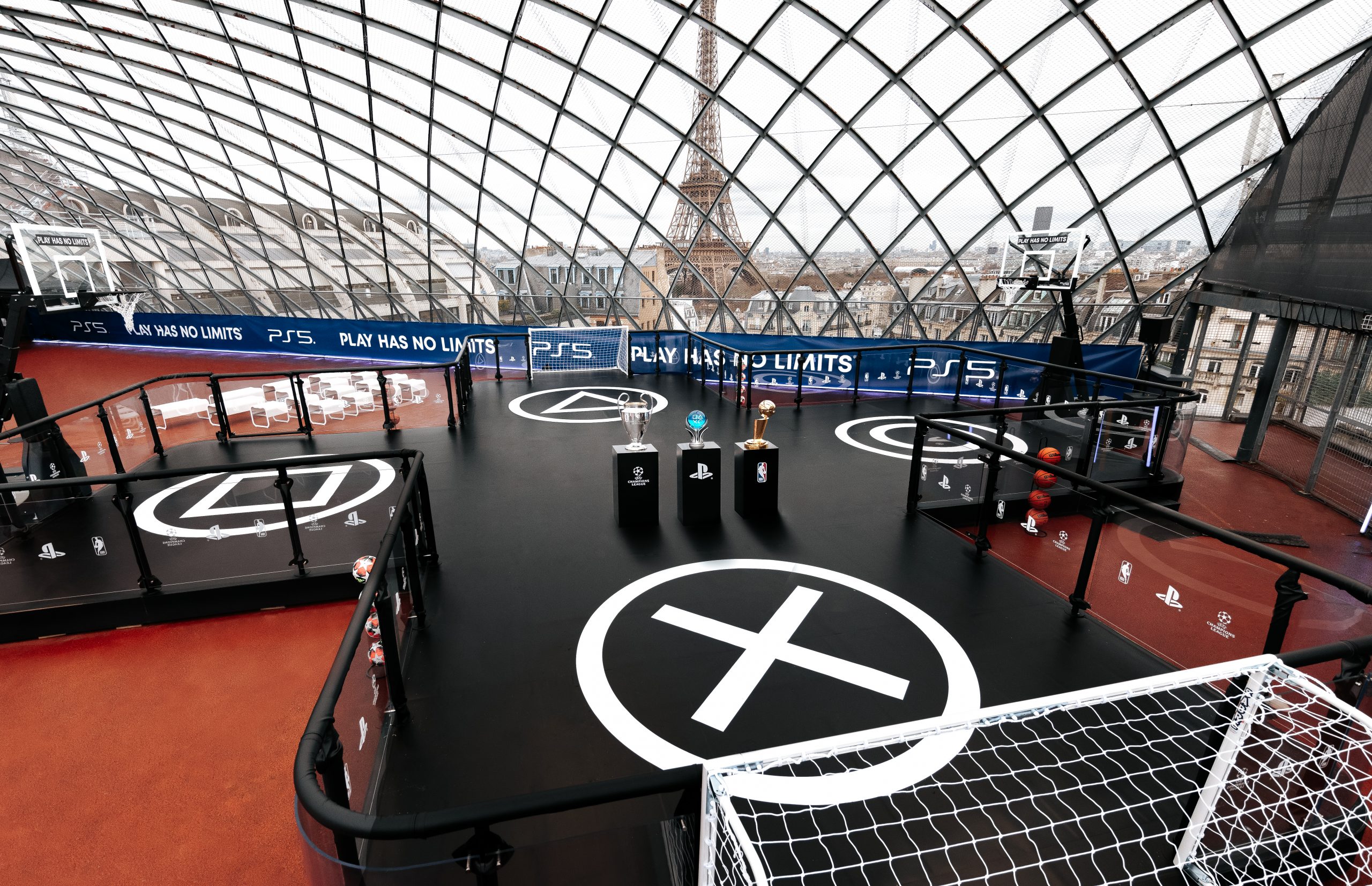 Playstation - Concept Court Paris