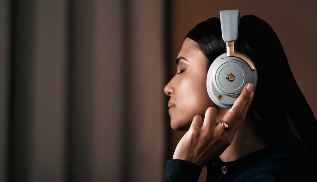 SteelSeries lance l'Arctis Nova Elite